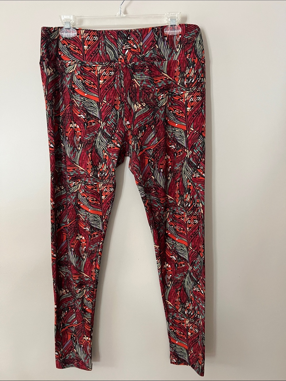 LuLaRoe Men's Red and Gray Leaf-Print Joggers